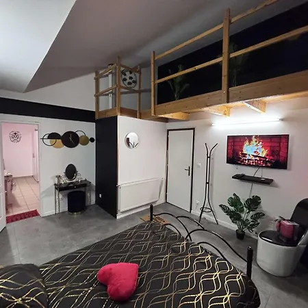 Apartment Regal Calais