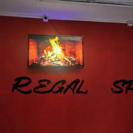 Regal Daire